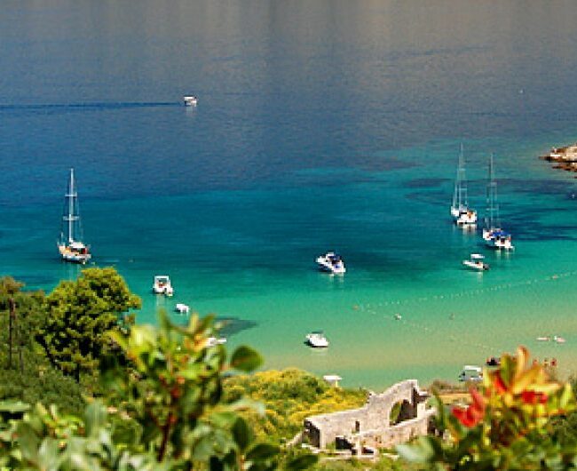 brac-lovrecina-bay-blue-lagoon