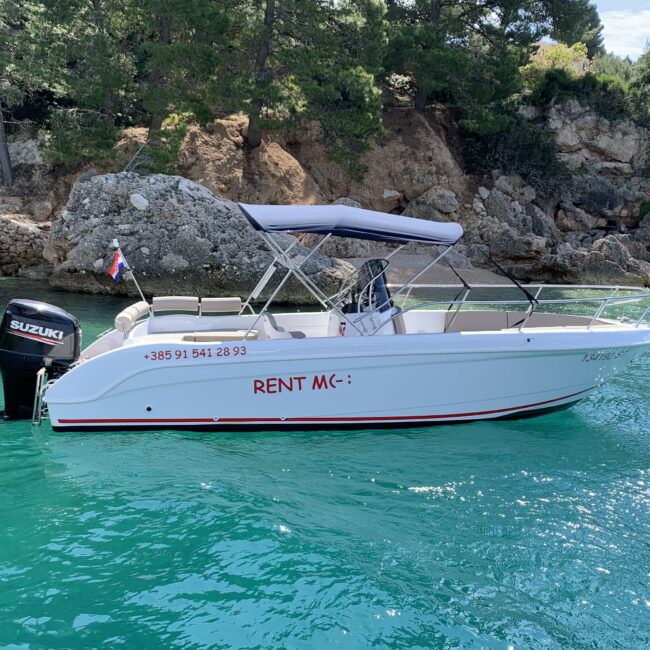 Saver 690 - rent a boat Omiš