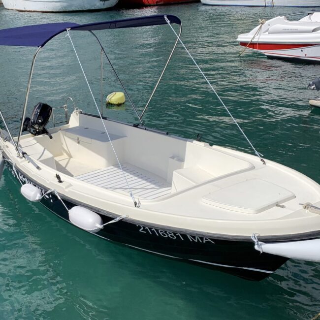 Nautika 500 - rent a boat Omiš